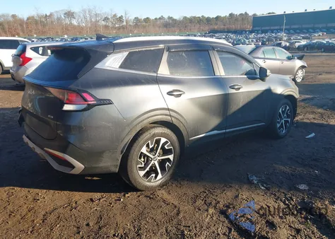 2023 Kia Sportage Hybrid Ex z USA, uszkodzony, nr VIN KNDPVCAG0P7066210